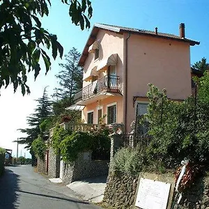 Bed & Breakfast La Tana Del Tasso, Ventimiglia