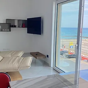 Apartment Mare Blu, Ventimiglia
