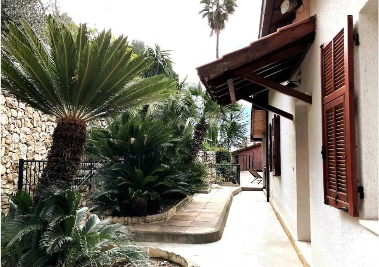 Ascheri Country House - Grimaldi, Ventimiglia 0*,  Italy